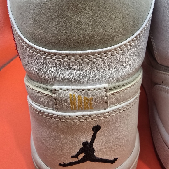 Nike Air Jordan 1 Retro Hare 2009 Bugs Bunny White/Silver size 11.5 374454-011. - Picture 8 of 13